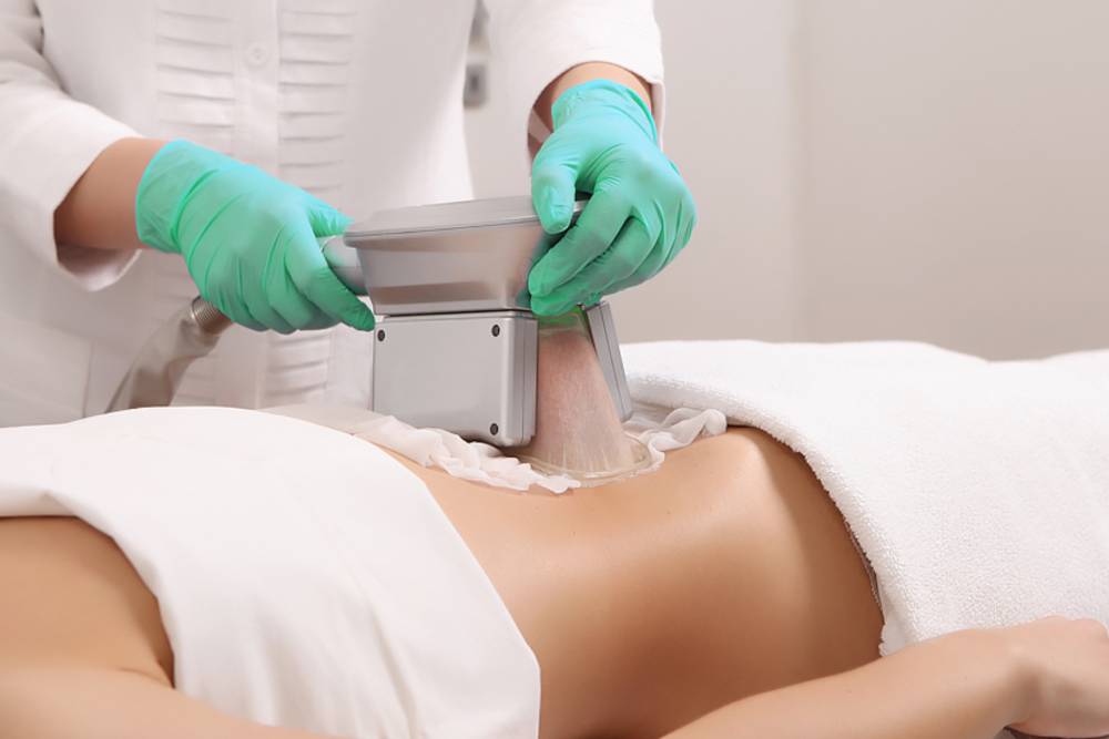 کرایولیپولیز بهتر است یا لیپوماتیک